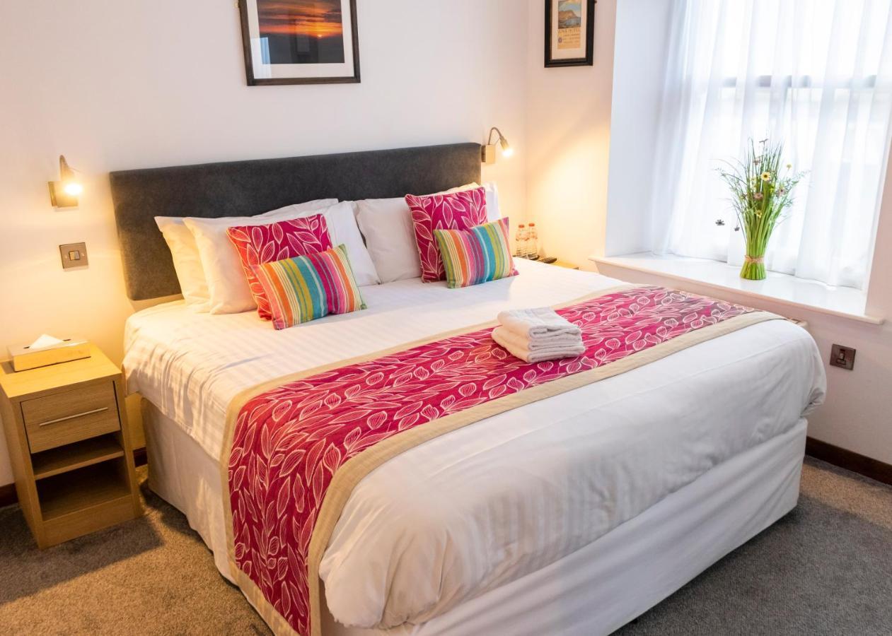 The Rostrevor Inn Екстериор снимка