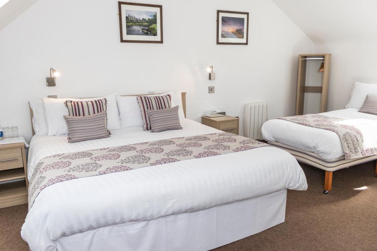 The Rostrevor Inn Екстериор снимка