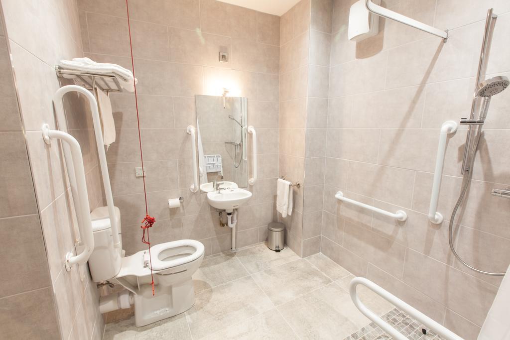 The Rostrevor Inn Екстериор снимка